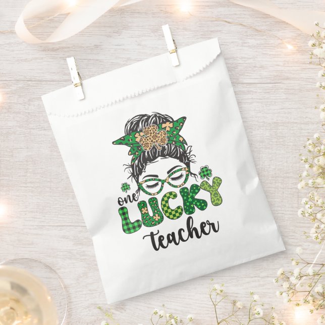 One Lucky Teacher - St. Patrick's Day Favor Bag (Clipped)