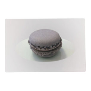 one mauve macaron placemat