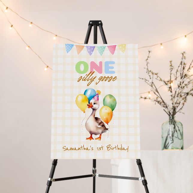 One Silly Goose Gingham 1st Birthday Welcome Sign (In Situ (Stand))