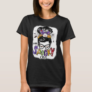 One Spooky CNA Messy Bun Happy Halloween 1 T-Shirt