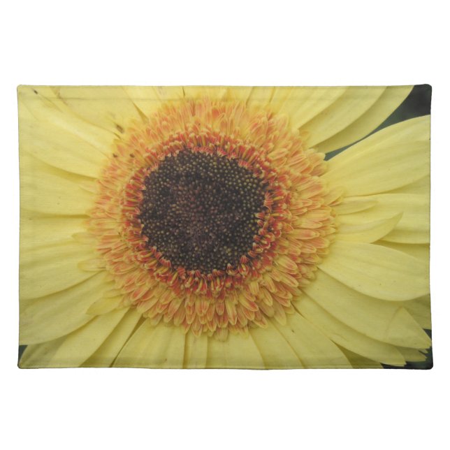 One Sunburst Flower Placemat (Front)