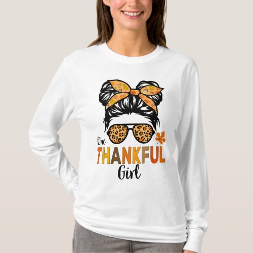 One Thankful Girl Thanksgiving Kid Messy Bun Leopa T_Shirt
