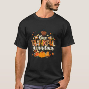 One Thankful Grandma Fall Leaves Autumn Grandma T-Shirt