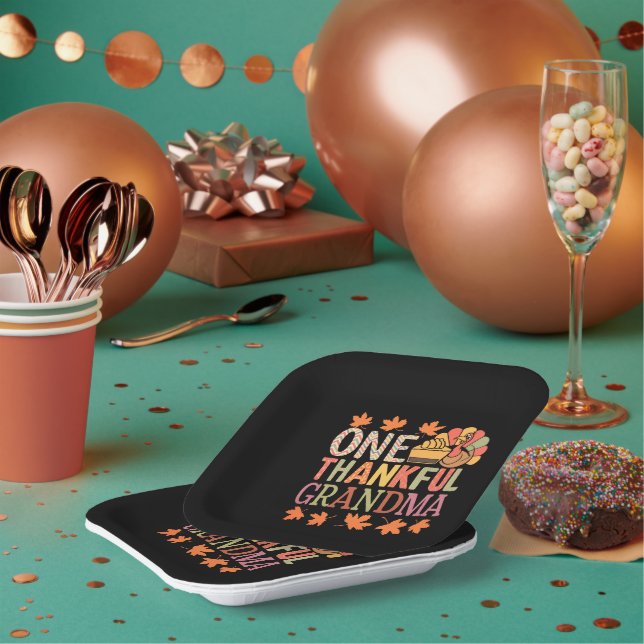 One Thankful Grandma Nana Turkey Thanksgiving Day Paper Plates (Multi)