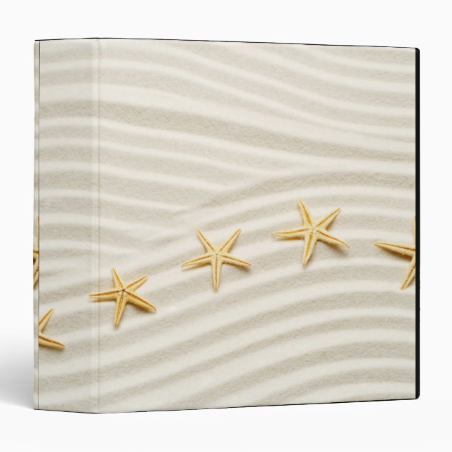One unstraight row of starfishes binder (Front/Spine)
