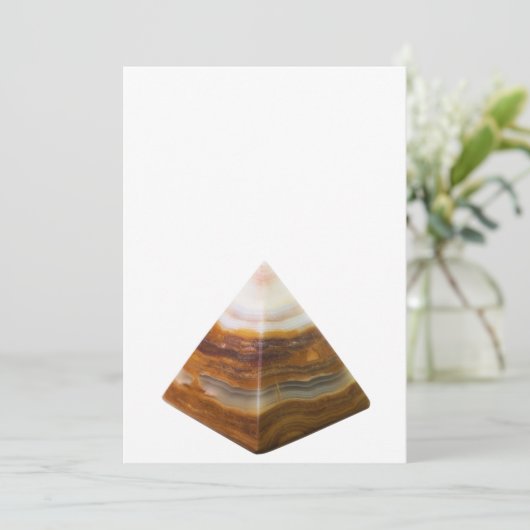 Onix pyramid (Standing Front)