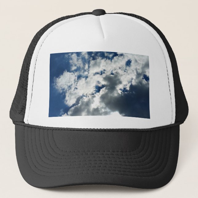 Only clouds trucker hat (Front)