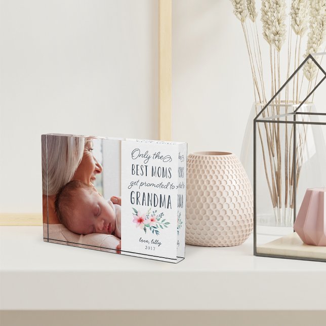 Only the Best Moms Get Promoted to Grandma Photo Block (Creator Uploaded)