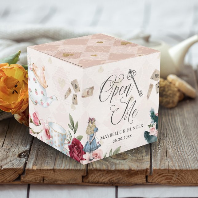 Open Me Vintage Alice In Wonderland Fairytale Favor Boxes (Creator Uploaded)