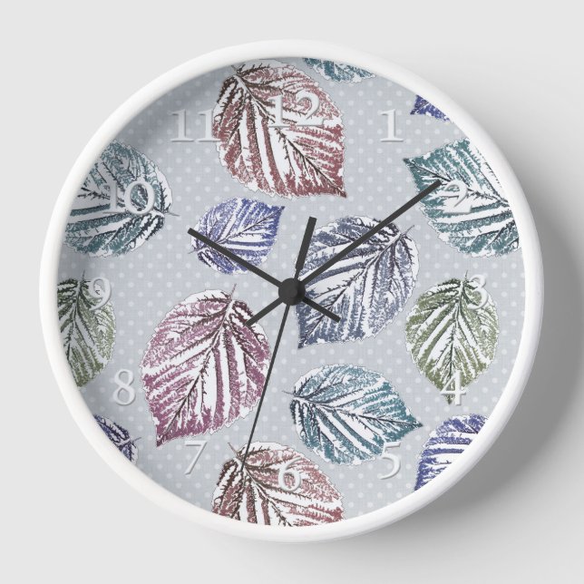 Openwork leaves on a light gray background  clock (Front)