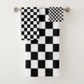 https://rlv.zcache.com/optical_illusion_black_and_white_checkers_bath_towel_set-r3044cfaeff024805b2a89f2d3bb7af35_ezaga_166.jpg?rlvnet=1