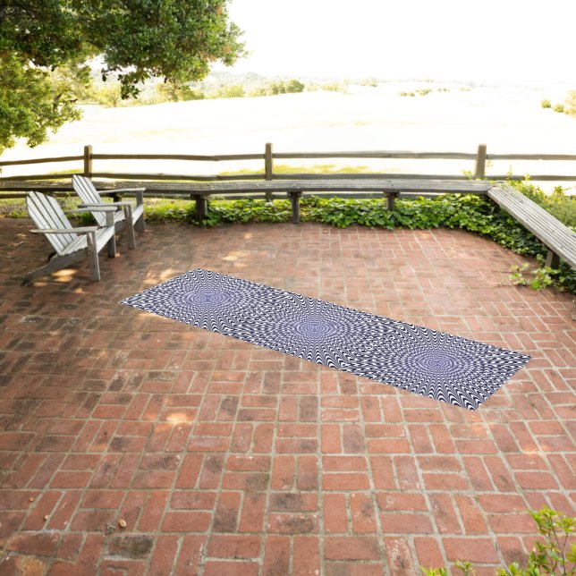 Optical Illusion Outdoor Rug – Modern Black  (Insitu (Outdoor 3))
