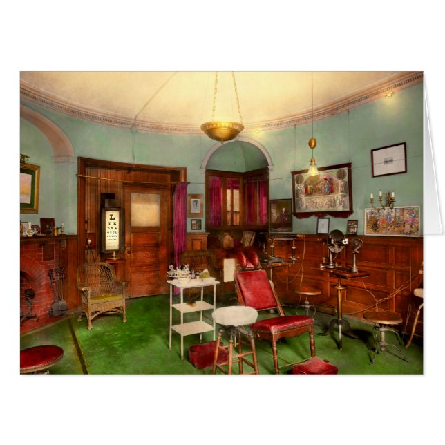 Optometrist - I see dead people 1920 Card (Front Horizontal)