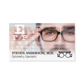 Optometrist | Man Taking Eye Exam Business Card