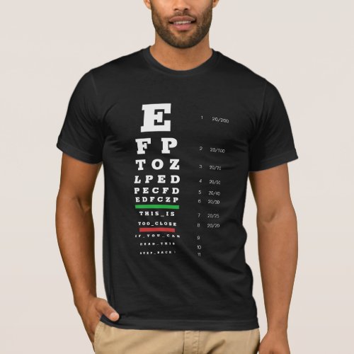 Optometrists funny eye test Snellen chart T_Shirt