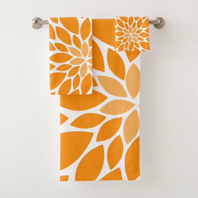 Orange and Gray Chrysanthemums Floral Pattern Bath Towel Set (Insitu)