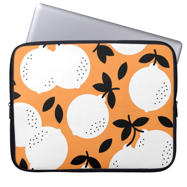 Orange Bliss: Exquisite Fruit Pattern Laptop Sleeve (Front)