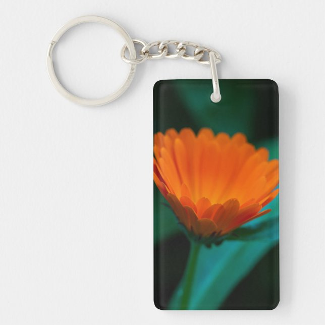 Orange daisy flower keychain (Front)