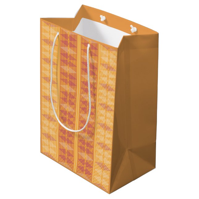 Orange & Magenta Geometric Op Art Pattern — Repeat Medium Gift Bag (Back Angled)