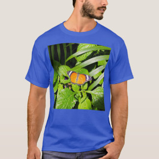 Orange Monarch Butterfly Niagara Falls City Canada T-Shirt