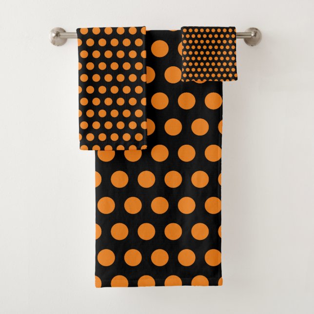 Orange Polka Dot Bath Towel Set (Insitu)