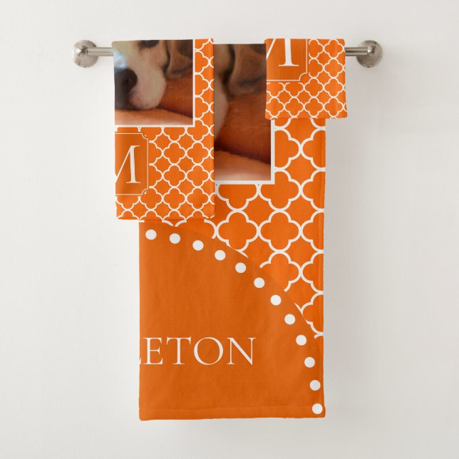 Orange Quatrefoil Diy Photo Design Bath Towel Set (Insitu)