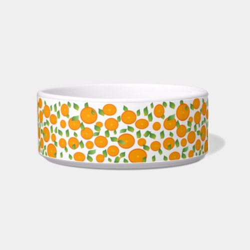 Oranges with leaves bowl