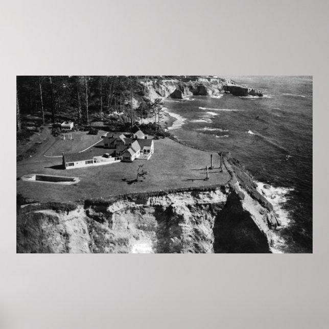 Oregon Coast West Shore Manor Otter Rock Poster (Front)