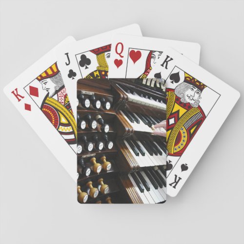 Organ keyboard playing cards