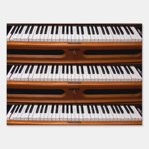 Organ keyboard yard sign