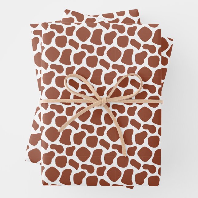Organic Giraffe Print Seamless Pattern Wrapping Paper Sheets (In situ)