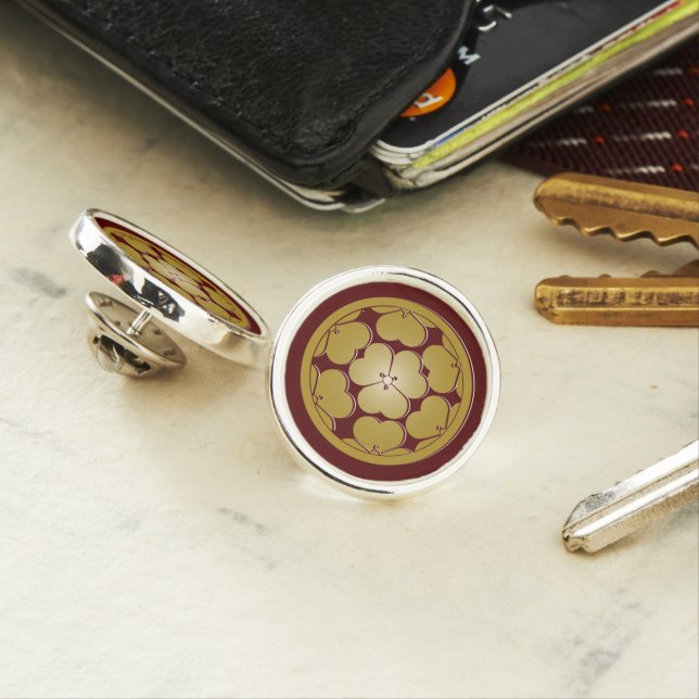 Oriental Brown Red Chosokabe Japan Mon Kamon Art Lapel Pin (In Situ)