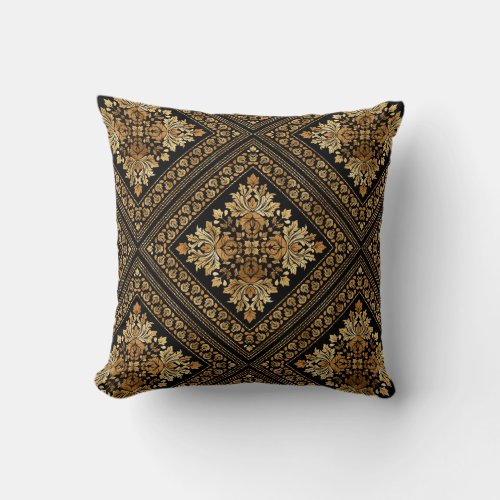 Oriental Vintage Damask pattern _ Black and gold Throw Pillow