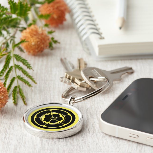 Oriental Yellow Black Oda Japan Mon Vector Art Keychain (Side)