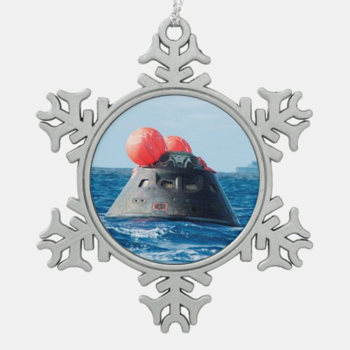 Orion Spacecraft Parachute Landing Snowflake Pewter Christmas Ornament