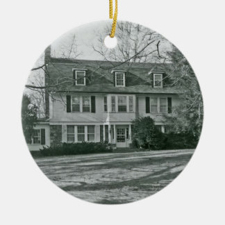 Ornament for 91 Highland Ave in 1970