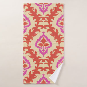 Ornamental seamless pattern with traditional Centr Bath Towel