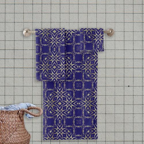 Ornate Navy Blue And Gold Baroque Royal Pattern Bath Towel Set