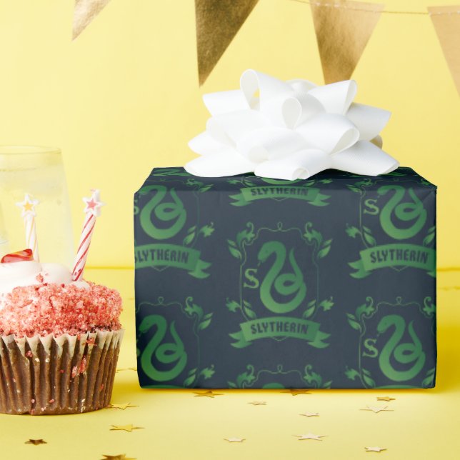 Ornate SLYTHERIN™ House Crest Wrapping Paper (Birthday Party)
