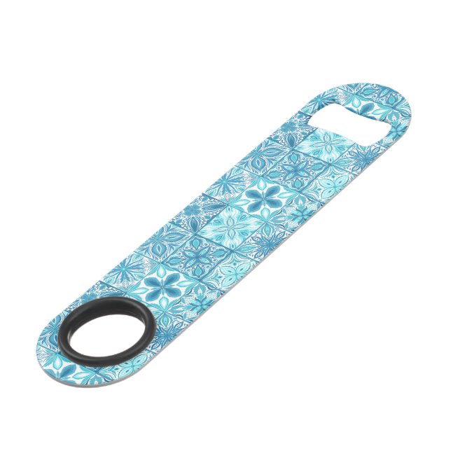 Ornate tiles in blue and white bar key (Front Angled)