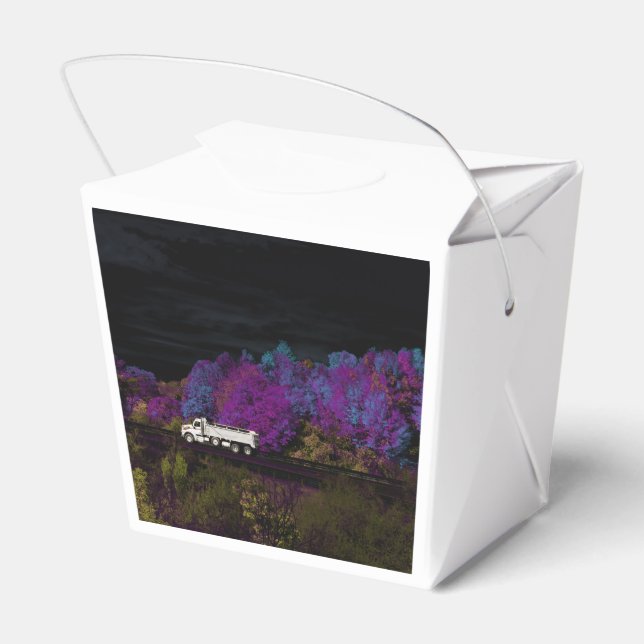 oscar leaves the party favor boxes (Back Side)