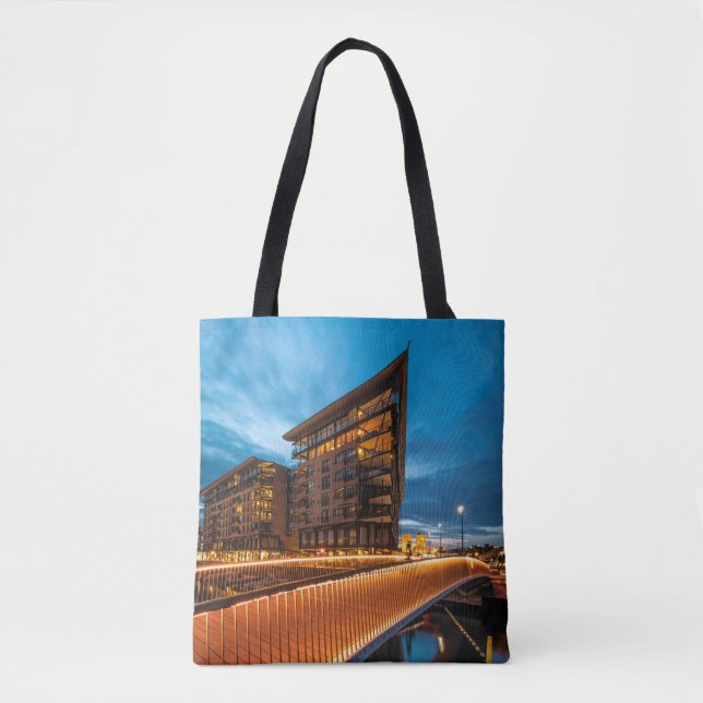 Oslo at night, Norway Tote Bag (Front)