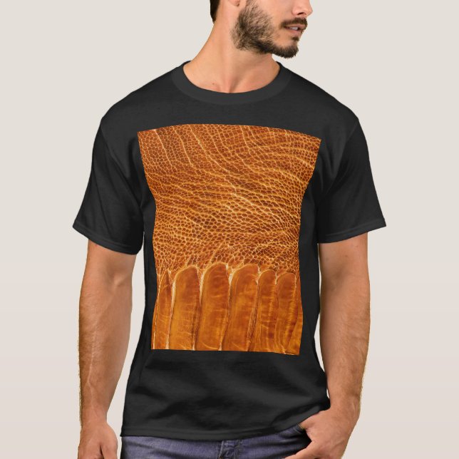 Ostrich Skin Texture: Luxurious Wallpaper. T-Shirt (Front)