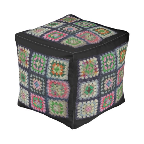 Ottoman Cube _ Granny Squares