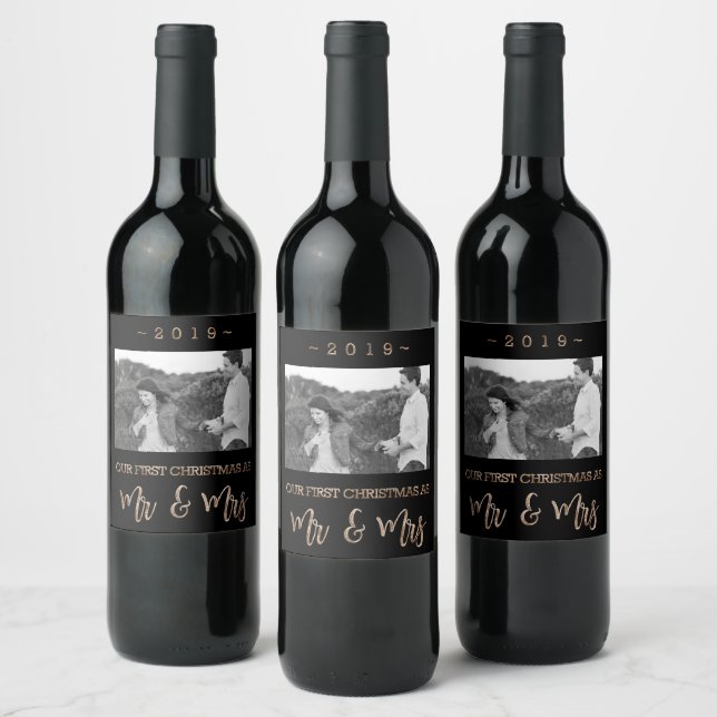 Our First Christmas as Mr and Mrs 2019 Modern Chic Wine Label (Bottles)