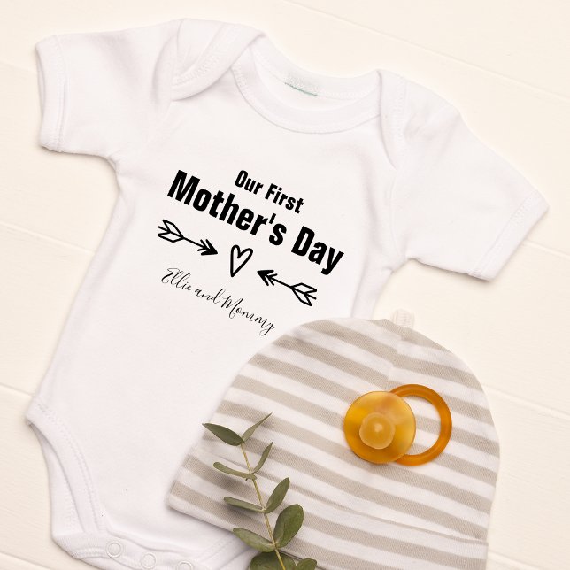 Our First Mother's Day Personalized Baby Bodysuit (Our First Mother's Day Personalized Baby Bodysuit)