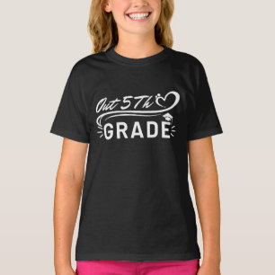 Out 5Th Grade Class Of 2023 Graduation T-Shirt