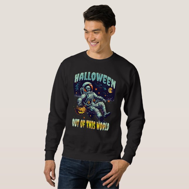 Out of This World Astronaut Pumpkin Halloween 2024 Sweatshirt (Front Full)