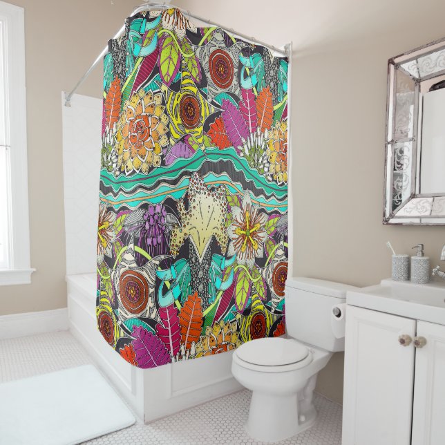 out there garden nightshade shower curtain (In Situ)