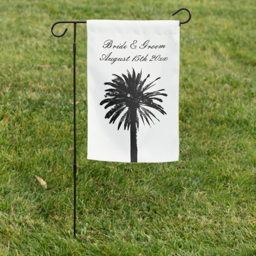 Outdoor garden flags for chic beach wedding party